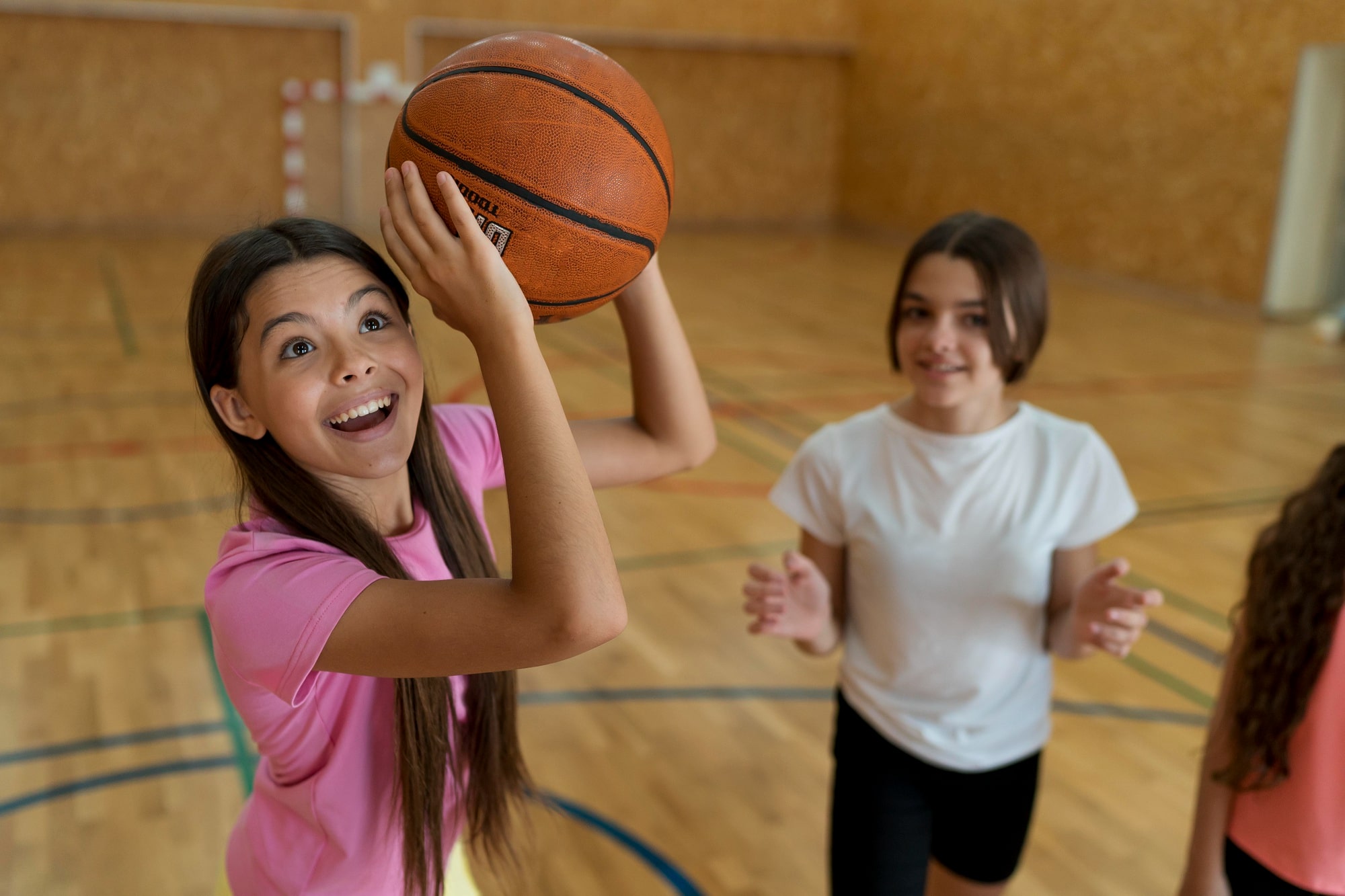 Gipuzkoa implanta Denok Kirolean para promover la igualdad en el deporte escolar